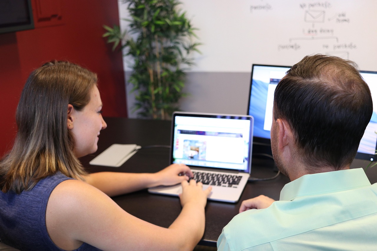 炸房器|黑客文化：黑客们如何思考和看待技术？